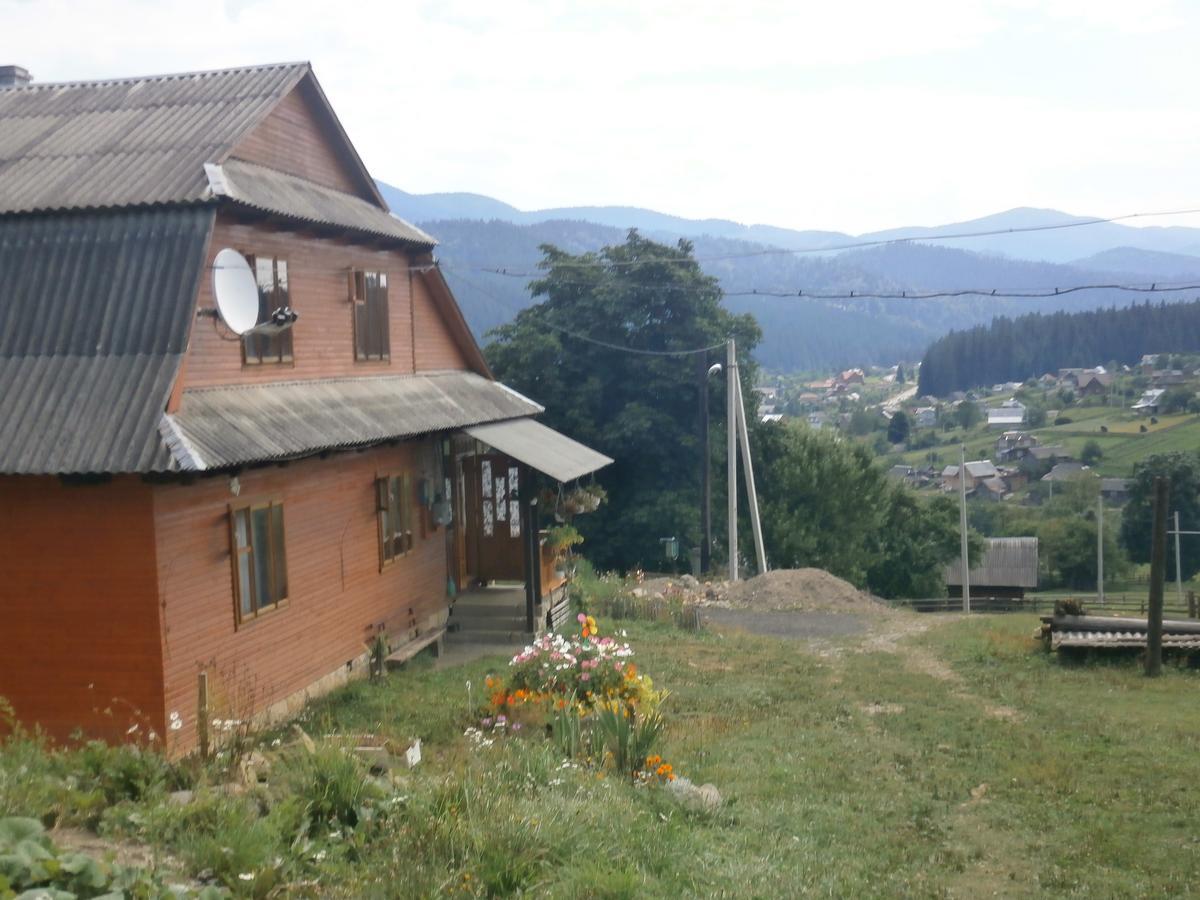 Na Gorbochku U Natali Hotell Vorochta Exteriör bild